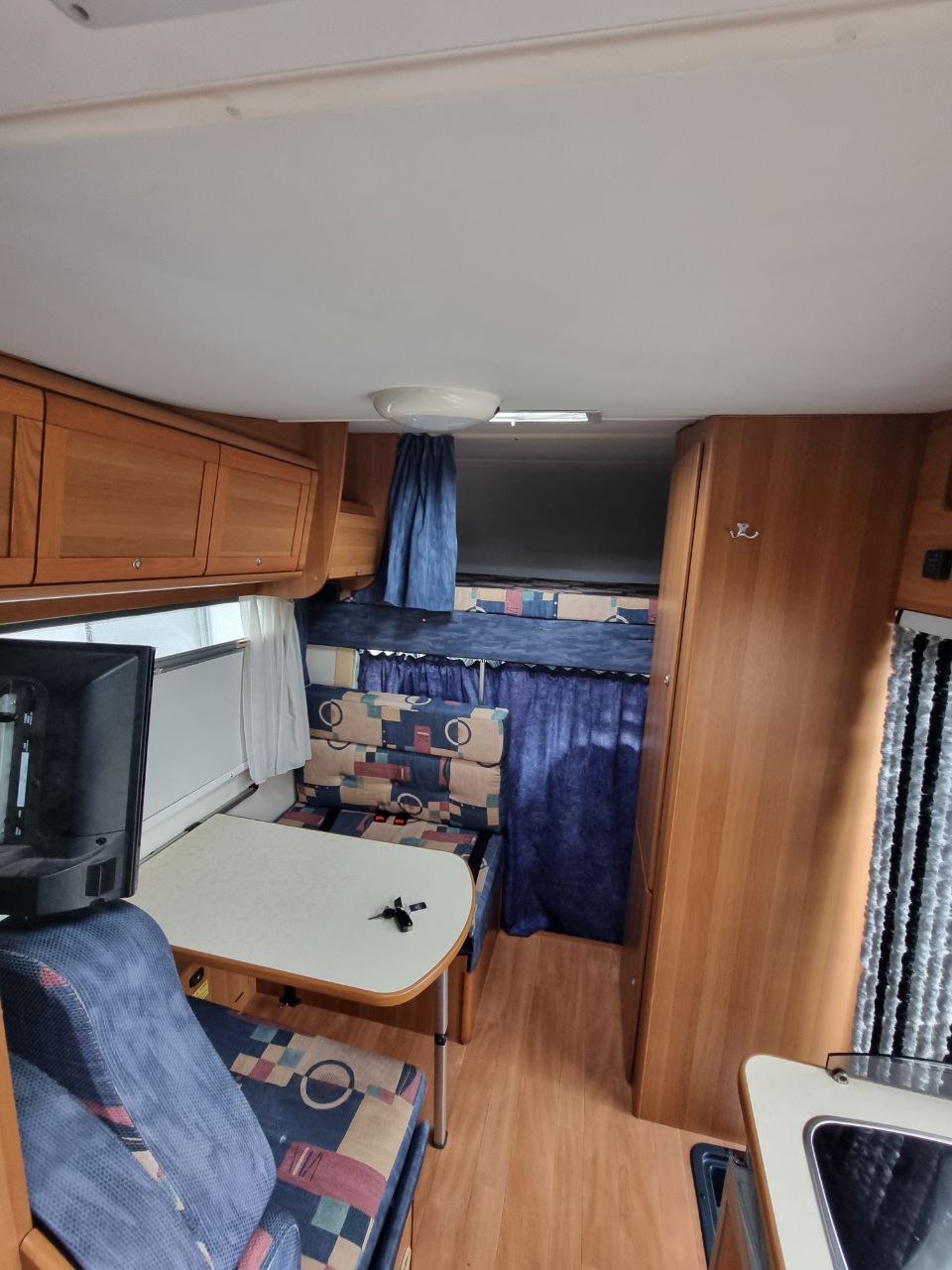CAMPER ROLLER TEAM Mansardato 6 Posti letto